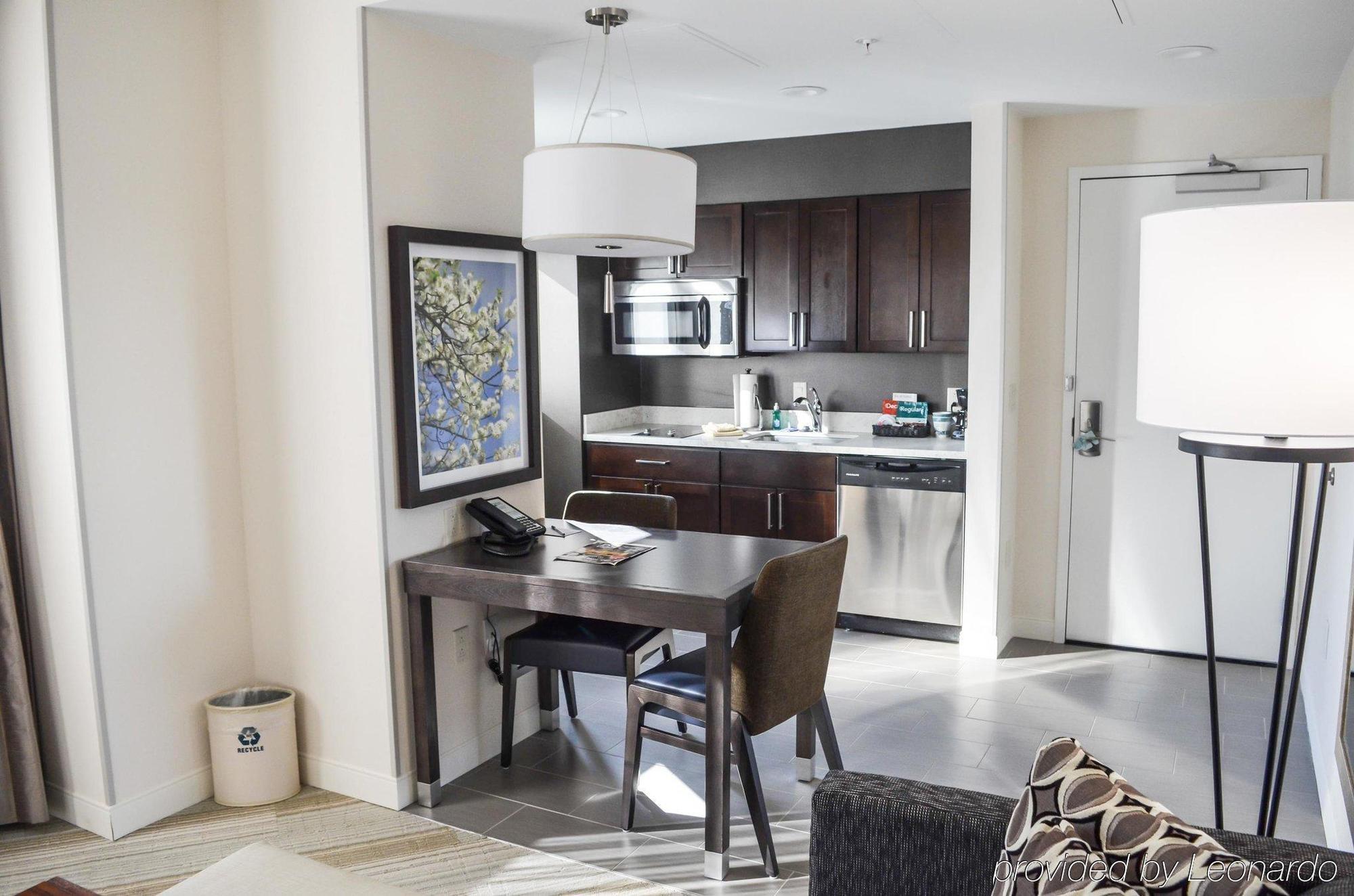 Homewood By Hilton Richmond-downtown Richmond