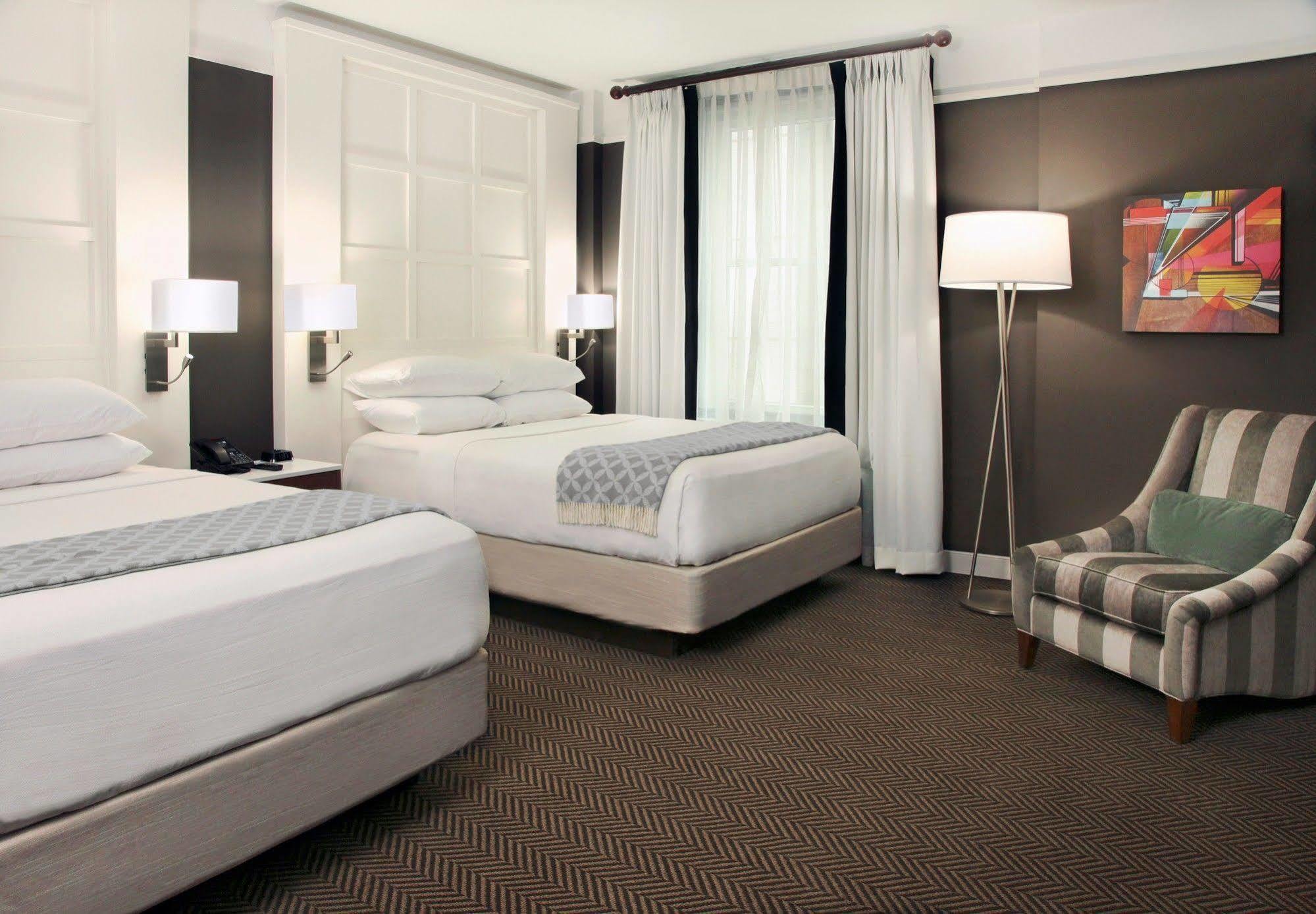 Hotel The Commonwealth