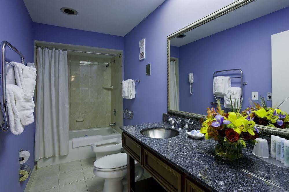 The Commonwealth Hotel 3*