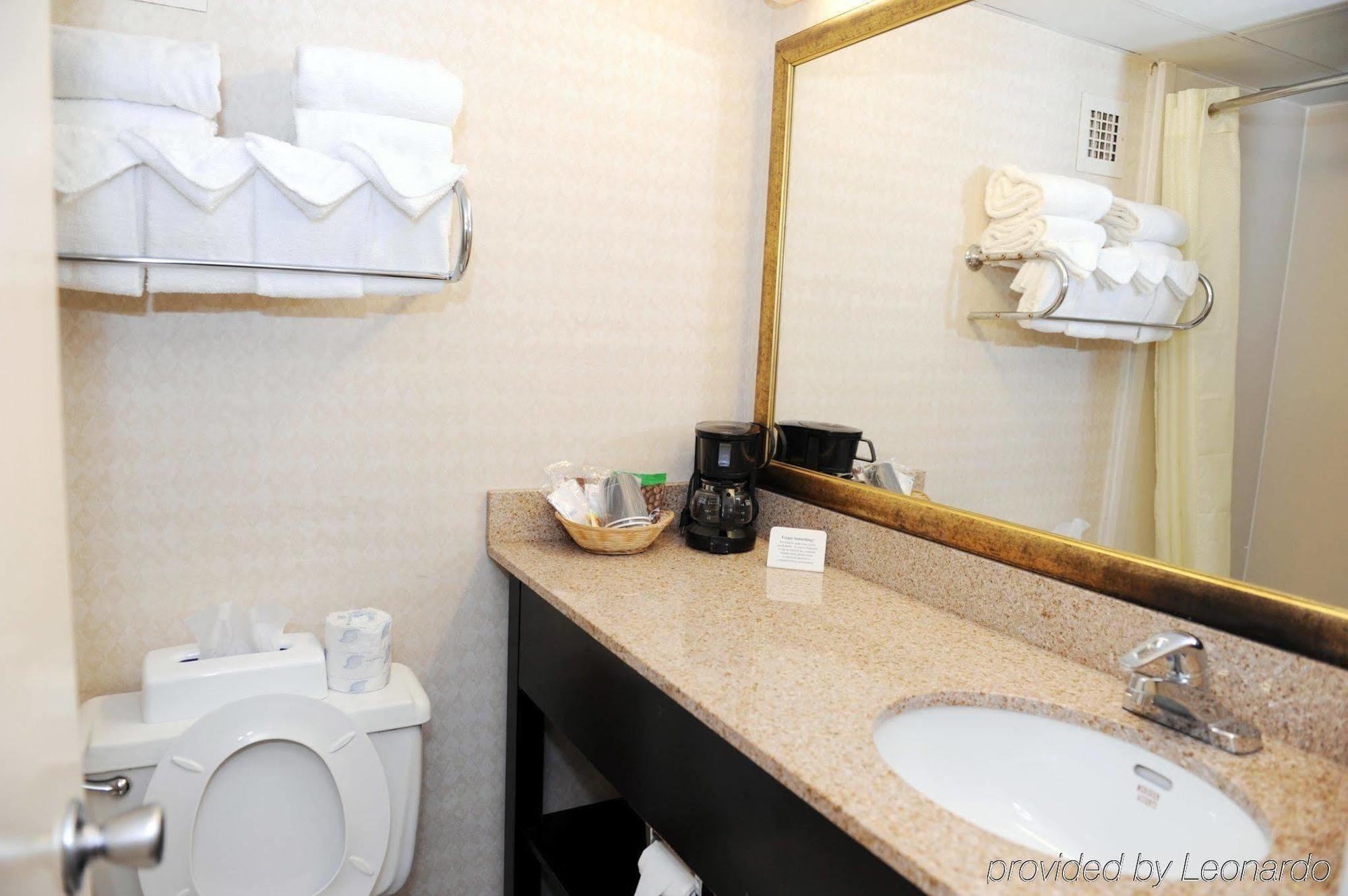 Quality And Conference Center 2*