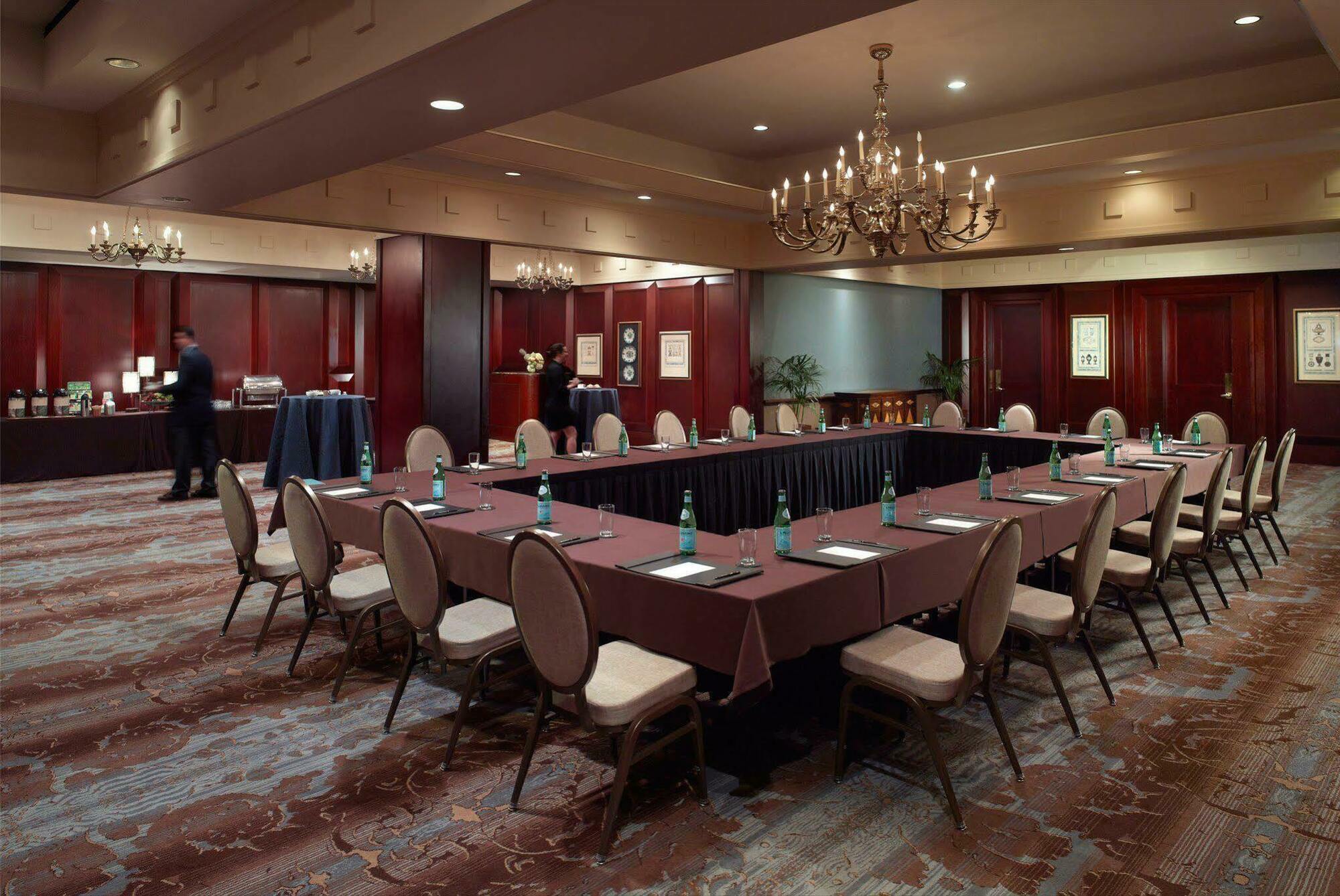 Hotel Omni 4*