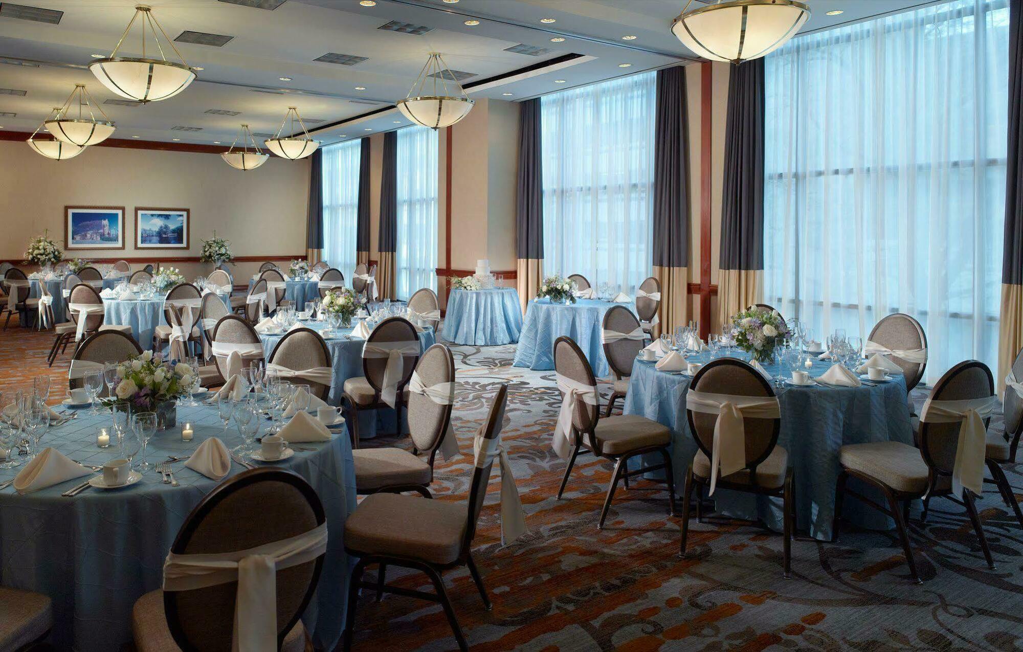 Hotel Omni