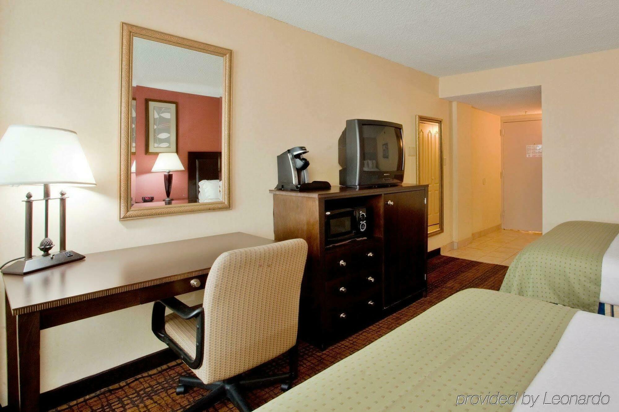 Express - Midtown By Ihg Hotel Richmond