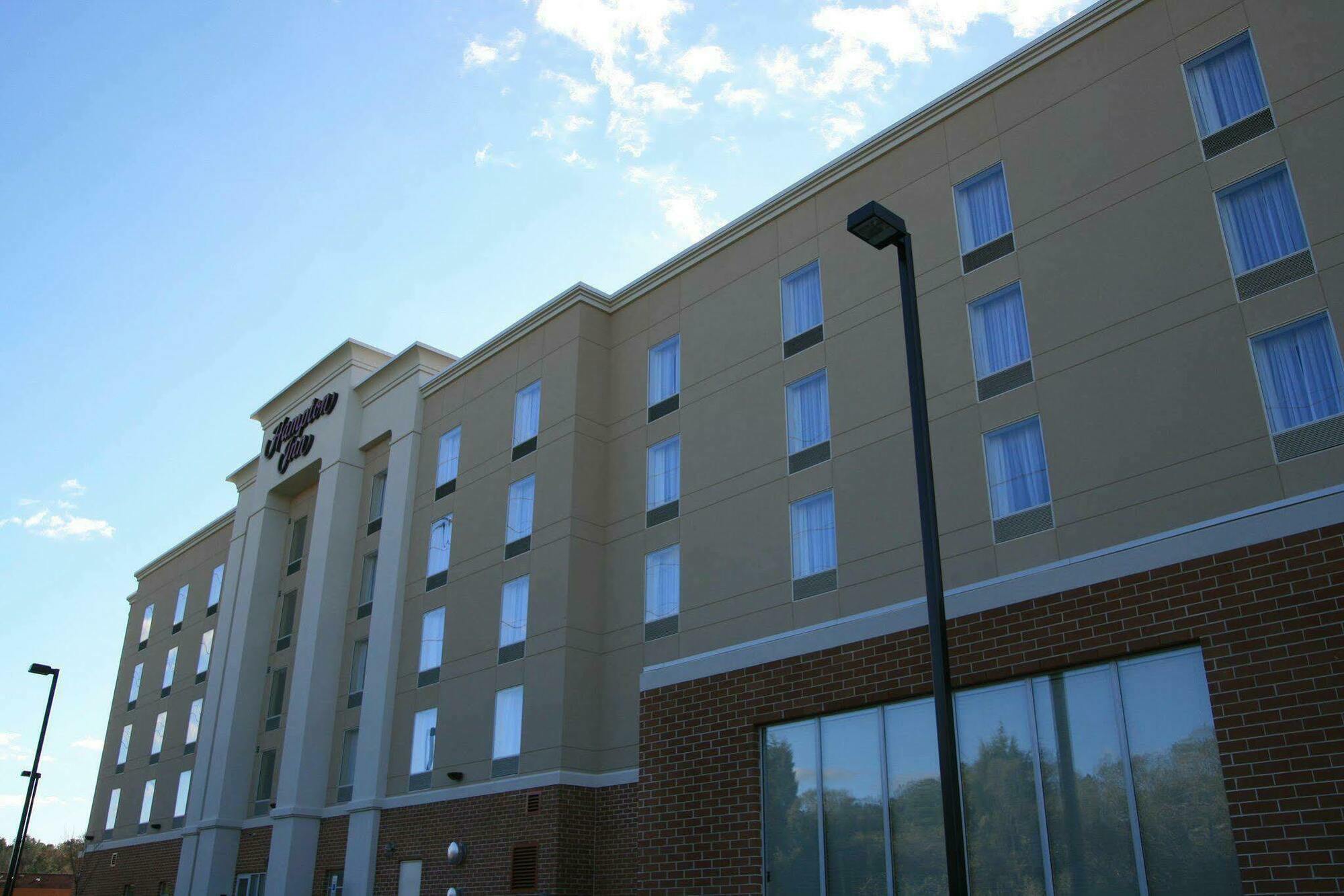 Hampton - South 3* Richmond